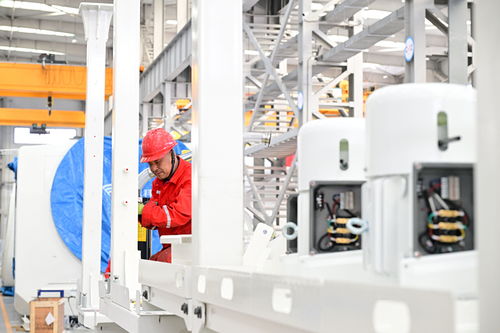 河北隆化 搶抓綠色能源機遇，打造風電裝備制造產業新高地